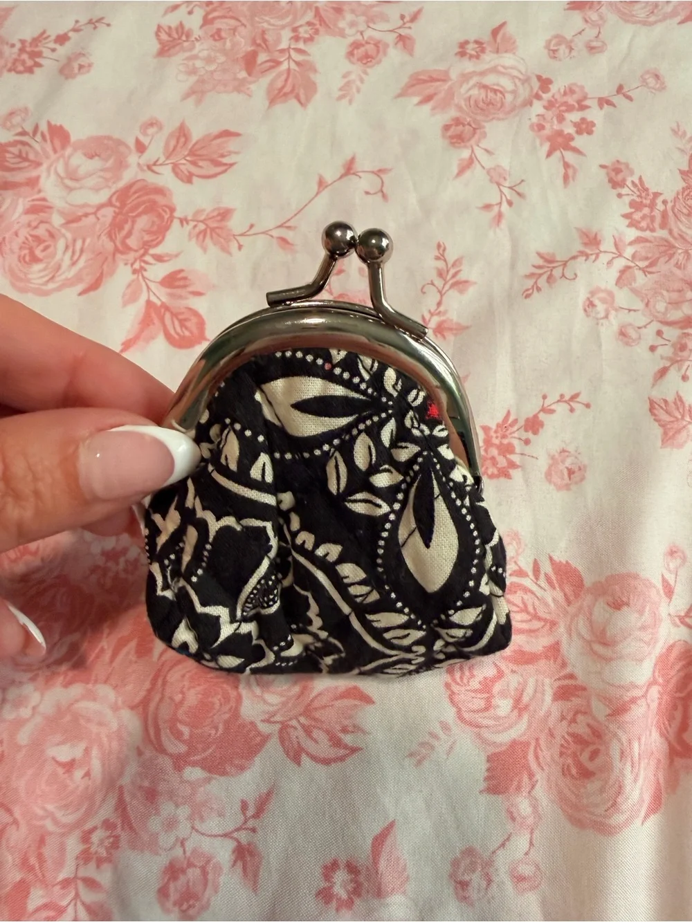 Vera Bradley Black and Cream Floral Kiss-Lock Coin Purse with Red Accent